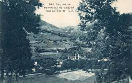 CPA -(38) - THEYS - Vue Sur Le Village Et Le Col Du Buriot - Theys