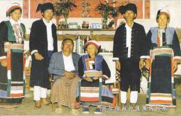 Myanmar - China's Lisu Nationality Family At Myanmar - Myanmar (Burma)