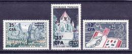 Réunion CFA N°359 - 361 - 364 Neufs Sans Charniere - Unused Stamps