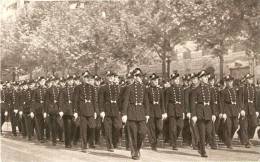 MILITARIA . ( Défilé D'Elèves De L ' ) ECOLE POLYTECHNIQUE - Uniformen