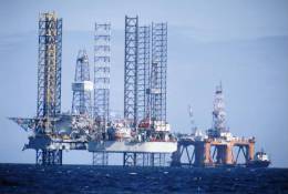 (N51-070  )   Petroleum Offshore Platform Oil Well Pumpjack Pump Offshore Drilling - Petrolio