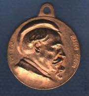 MEDAILLE ALFRED GREVIN 1827 1892 - CENTENAIRE DU MUSEE GREVIN 1882 1982 - Other & Unclassified
