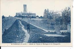 SAINT FARGEAU - Abside De L'Eglise Et Montagne De La Citauguette - Saint Fargeau Ponthierry