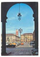B2917 Torino - Piazza San Carlo - Auto Cars Voitures / Non Viaggiata - Orte & Plätze