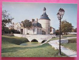 SAINTE GENEVIEVE DES BOIS - Le Donjon - Sainte Genevieve Des Bois