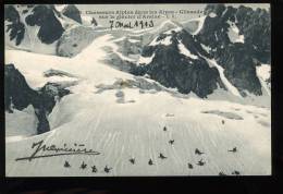 Haute Savoie Chasseurs Alpins Dans Les Alpes Glissade Sur Le Glacier D'Arsine 896 1905 ER - Autres & Non Classés