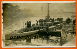 Carte Photo -  Sous Marin à Visiter Place De La Concorde En 1918 - Materiale