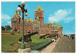 Canada - Québec Qué - Le Château Frontenac Du Côté De La Terrasse - Québec - Château Frontenac