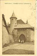 CPA  THEYS, Portail Du Château Lesdiguières  4276 - Theys