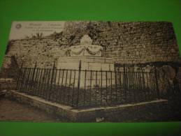 Dinant,tombe De 58 Soldats Français Et 12 Allemands - War Cemeteries