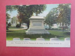 Rotograph  Fremont Ohio  Monument  To Late President Hayes-  UDB Not Mailed ---   Ref 929 - Sonstige & Ohne Zuordnung