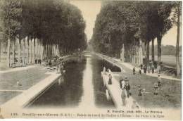 CPA NEUILLY SUR MARNE (Seine Saint Denis) - Entrée Du Canal De Chelles à L'écluse : La Pêche à La Ligne - Neuilly Sur Marne