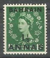 BAHRAIN POSTAGE 1952-1954 QUEEN ELIZABETH II - OVERPRINT 1.5 ANNA GREEN STAMP MNH ** SG 82 - Bahreïn (...-1965)