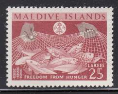 Maldives MNH Scott #121 25l Fish In Net - Freedom From Hunger Campaign - Maldives (...-1965)