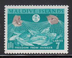 Maldives MH Scott #119 7l Fish In Net - Freedom From Hunger Campaign - Maldives (...-1965)