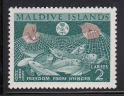 Maldives MH Scott #117 2l Fish In Net - Freedom From Hunger Campaign - Maldiven (...-1965)