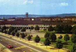 76-LE GRAND QUEVILLY....ECOLE CESAIRE LEVILLAIN.....CPM  ANIMEE. - Le Grand-Quevilly