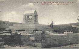 Lozère- Chateauneuf-de-Randon -Monument élevé à La Mémoire De Dugesclin. - Chateauneuf De Randon