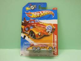 FAST FORTRESS - Thrill Racers Prehistoric 2012 - HOTWHEELS Hot Wheels Mattel 1/64 US Blister - HotWheels