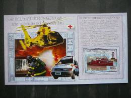 2006 Congo Red Cross Fire Engine Cars Helicopters  Medicine Ships Trucks Auto ** MNH #1380 - Camions