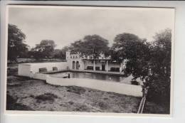 SIMBABWE / RHODESIEN, Victoria Falls Hotel, The Swimming Pool In The Grounds - Zimbabwe