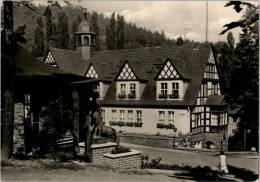 AK Saalfeld, Feengrotten, Brunnenhaus, Ung, 1973 - Saalfeld