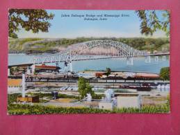 Iowa > Dubuque Julien Dubuque Bridge  & Mississippi River Not Mailed    Ref 938 - Dubuque