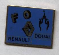 Pin's Voiture Automobile Renault Douai Syndicat FO - Renault