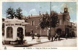 ALGERIE  - MEDEA -  Hotel De Ville Et Rue Gambetta - Médéa