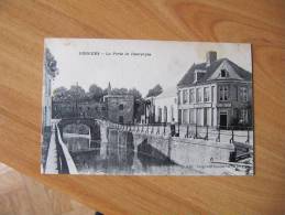 CPA U4  BERGUES ESTAMINET LA PORTE DE DUNKERQUE ANIMEE  @@@@@@@ - Bergues