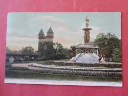 Hartford, CT--Memorial Arch And Corning Fountain, Bushnell Park--cancel 1907--Ref PJ -101 - Hartford