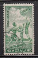 New Zealand Used Scott #B16 1p + 1/2p Children Playing With Beach Ball, Green - Usati