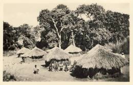 RUANDA URUNDI USUMBURA - CONGO - Huttes Dans La Clairiére - 2 Scans - Ruanda- Urundi