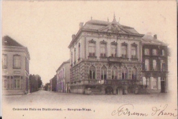 BELGIQUE:BEVEREN-WAAS.(Fl.Orientale.) 1902:Gemeente Huis En Statiestraat.Courte Sur La Droite. - Beveren-Waas