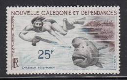 New Caledonia MNH Scott #C31 25fr Skin Diver Shooting Bumphead Surgeonfish - Unused Stamps