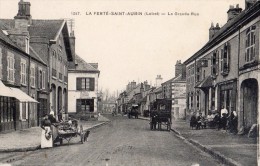 LA FERTE-SAINT-AUBIN LA GRANDE RUE ANIMEE - La Ferte Saint Aubin