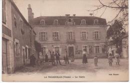 LA TRIMOUILLE  LA MAIRIE - La Trimouille