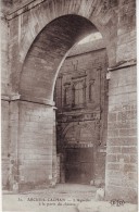 CPA ARCUEIL CACHAN (94): L' Aqueduc à La Porte Du Château - Cachan