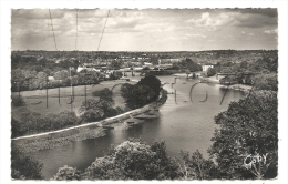 Guenrouet (44)  : Vue Générale Du Quartier Du Pont En Fer Pris Du Haut De Coëtmleuc En 1955. - Guenrouet