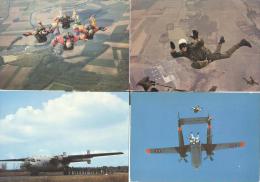 4 Cpm- Parachutistes - Parachutting