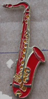 SAXOPHONE ROUGE (5 Cm)    -           (VERT) - Musica