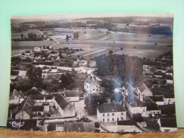 GURGY (YONNE) VUE AERIENNE SUR LA PLACE.    7877VIEILBRC - Gurgy