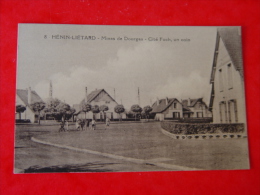 PAS DE CALAIS-HENIN BEAUMONT-HENIN LIETARD-8-MINES DE DOURGES-CITE FOCH UN COIN-ANIMEE - Henin-Beaumont