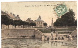 CHAULNES - 80 - Somme - La Grande Place - Enfants - Chaulnes