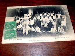 Carte Postale Ancienne : LAOS : Ecole Franco-laotienne De VIENTIANE , Timbres - Laos