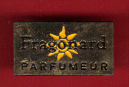 28745-Pin's Fragonard Le Grand Parfumeur De Grasse - Parfum