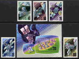 Russia 1993 Set + S/S Communications Satellites Soviet Space Satellite Cosmos Weltraum Cosmonauts Stamps MNH Mi 301-306 - Blocks & Kleinbögen