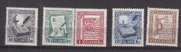 Q1189 - ISLANDE ICELAND Yv N°245/49 ** - Unused Stamps