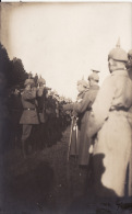 CP Photo 1916 Près YPRES (Ieper) - Revue Des Troupes Allemandes Avec Le Kaiser Wilhelm (A29, Ww1, Wk1) - Ieper
