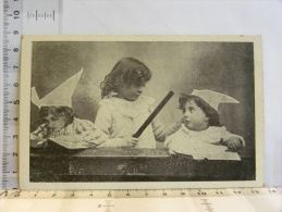 CPA - Enfants - Bonnet D'âne, Série, Maitresse D'école, élèves, Jeu - Collections, Lots & Series